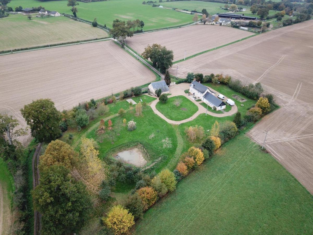 La Haye Georget Bed & Breakfast Feneu Exterior photo